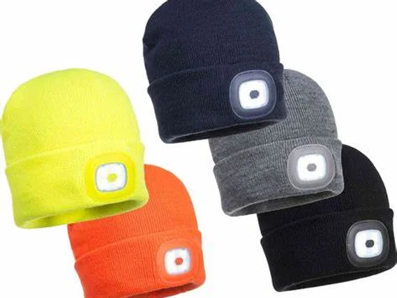 Portwest Beanie with Re-chargeable LED light